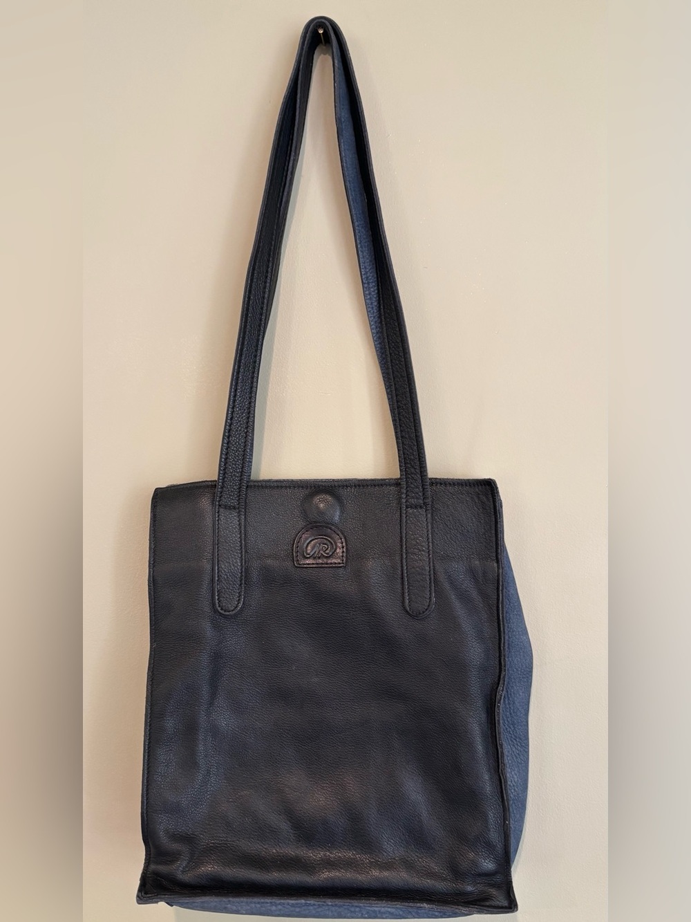 Rowland Leather Classic Black Leather Tote Bag